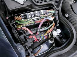 See B1571 repair manual